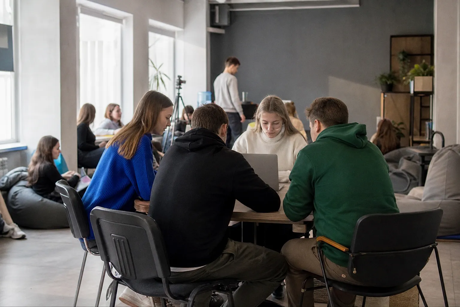 Преврати идею в проект: заявки на конкурс Росмолодёжь.Гранты: 'Микрогранты' принимаются до 16 июля